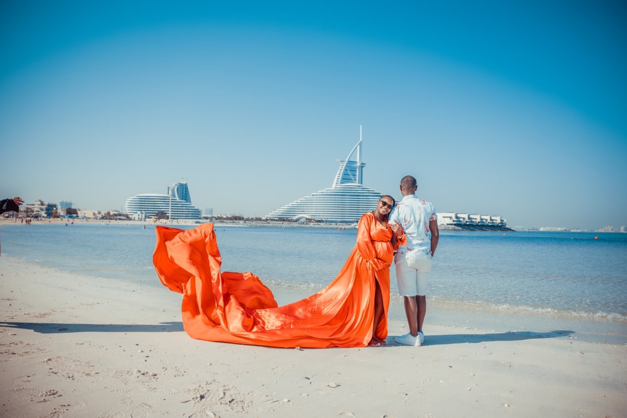 Zest Photographs UAE - Flying Dress Photo Shoot (10)